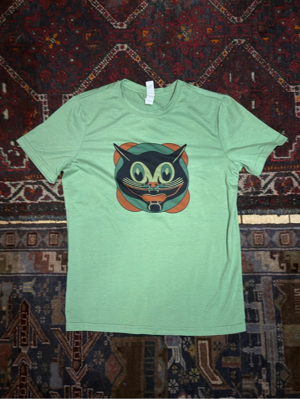 Halloween Cat Graphic Tee - Pistachio Green